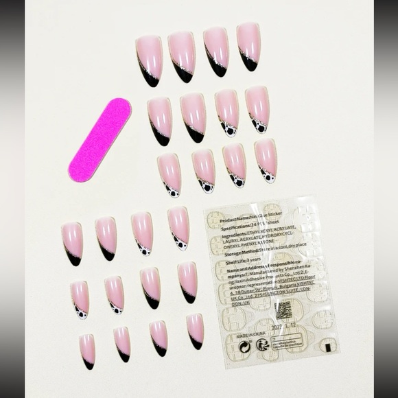 24pcs Long Almond Black and White Print Press On Nail Set❤️ - Picture 2 of 7